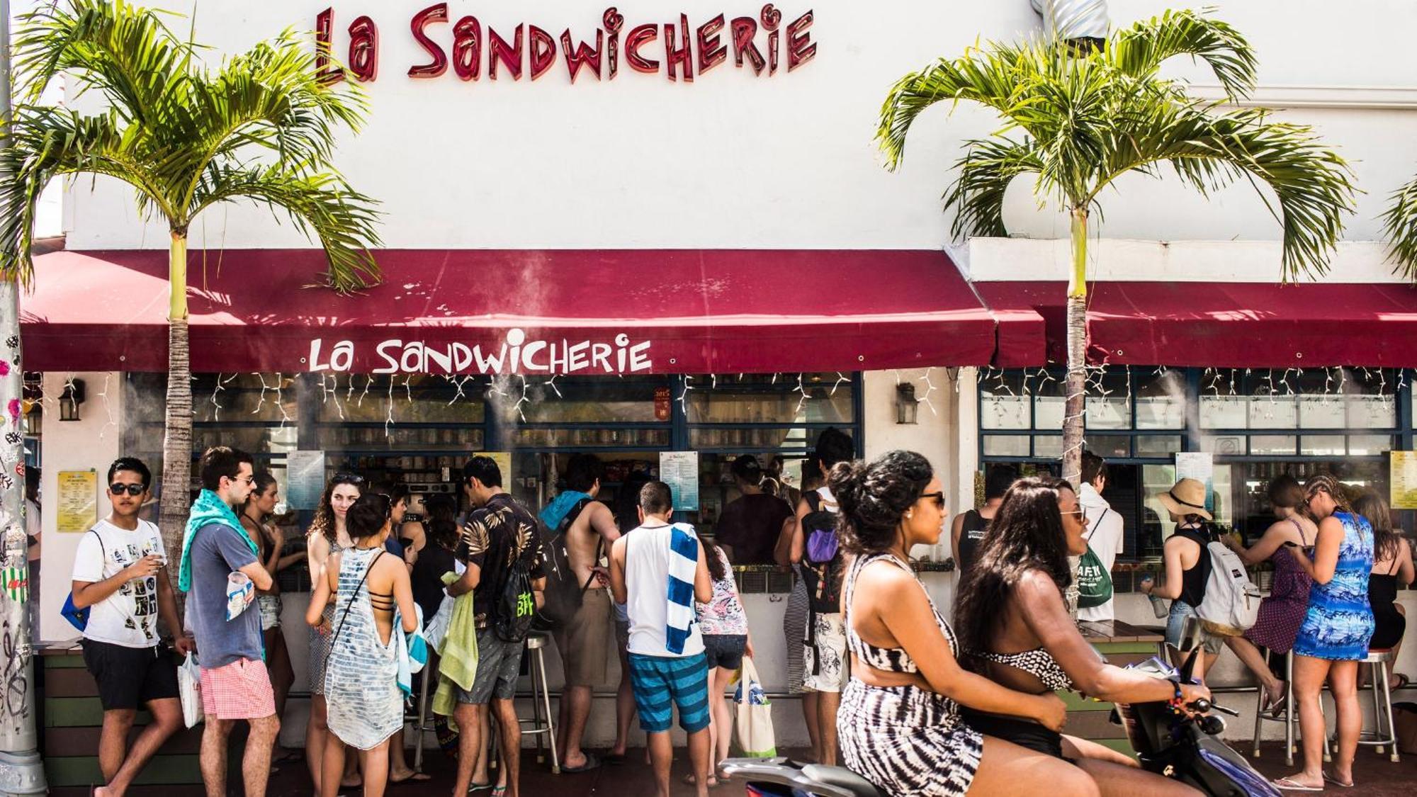 South Beach Steps To Ocean Drive Free Parking & Pet Friendly マイアミビーチ エクステリア 写真