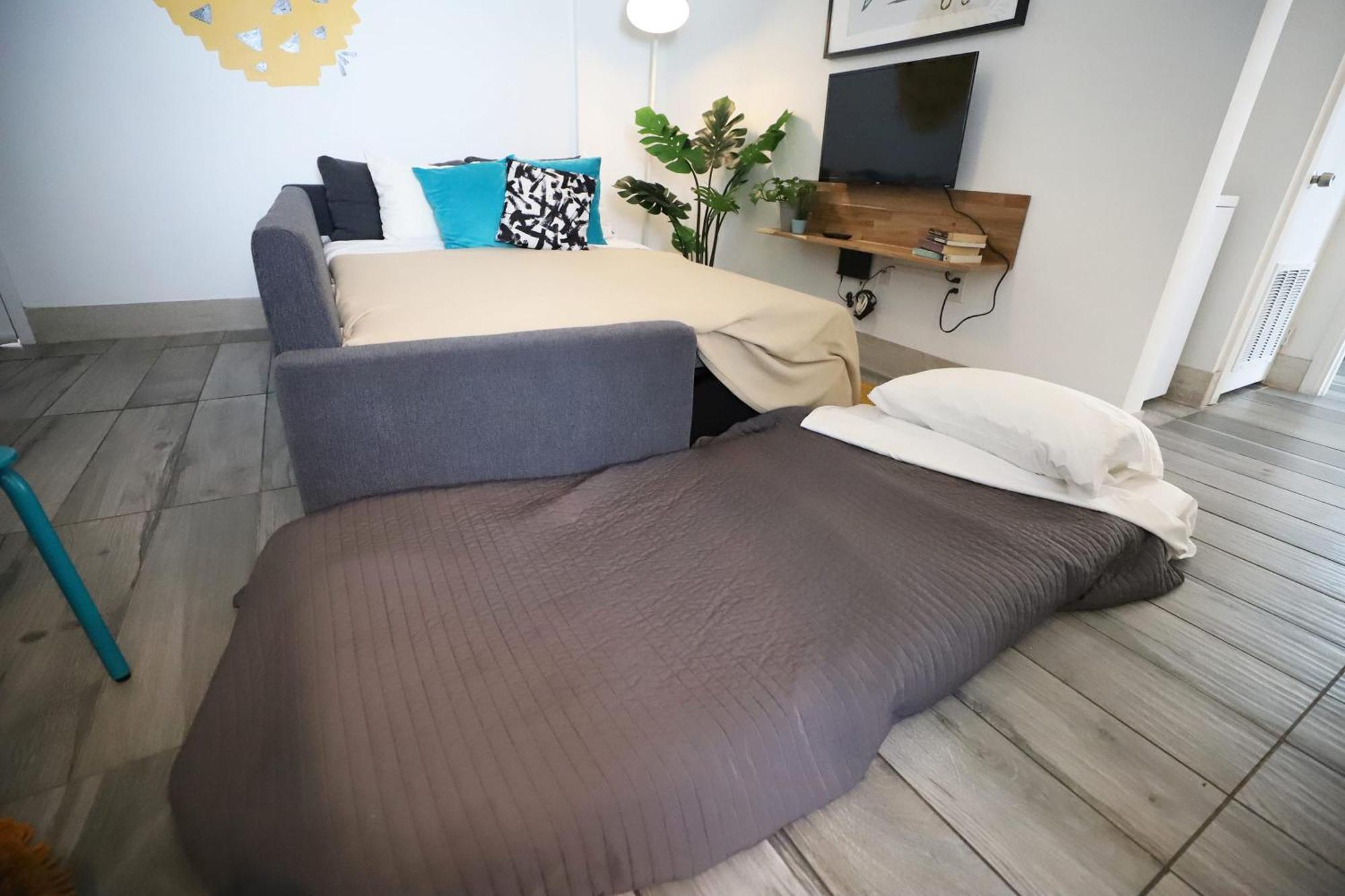 South Beach Steps To Ocean Drive Free Parking & Pet Friendly マイアミビーチ エクステリア 写真